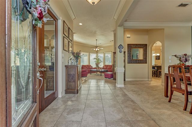 50 Fair Oak Street, Montgomery, TX 77356