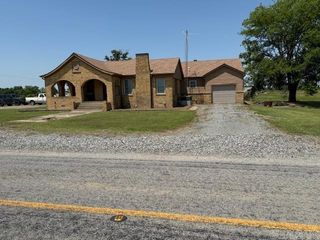 13878 N Hwy 33, Des Arc, AR 72040