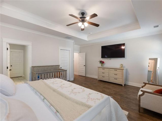 6940 Manchester Drive, Flowery Branch, GA 30542