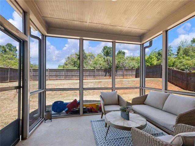 6940 Manchester Drive, Flowery Branch, GA 30542