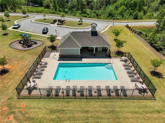 6940 Manchester Drive, Flowery Branch, GA 30542