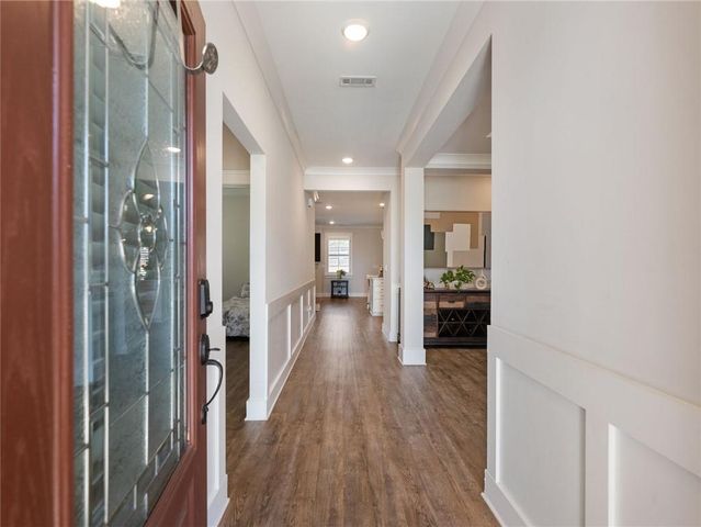 6940 Manchester Drive, Flowery Branch, GA 30542