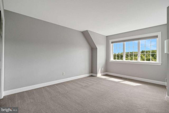 1006 LINDEN AVE, Chester Springs, PA 19425