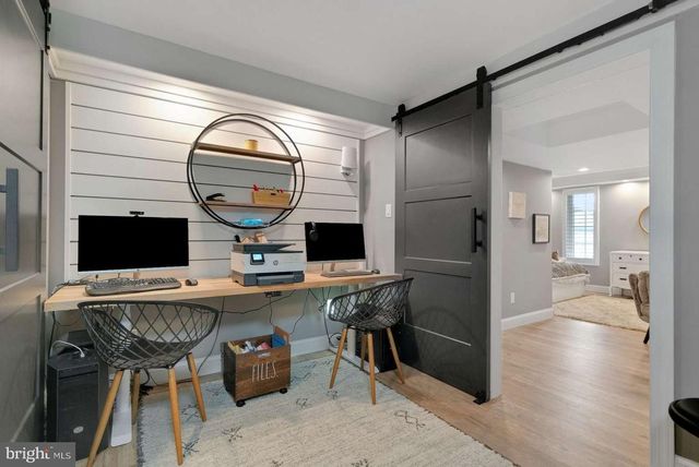 1006 LINDEN AVE, Chester Springs, PA 19425