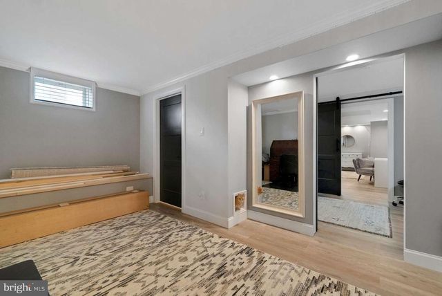 1006 LINDEN AVE, Chester Springs, PA 19425