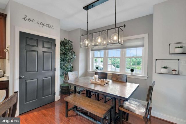 1006 LINDEN AVE, Chester Springs, PA 19425