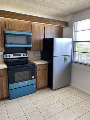 3521 Village Boulevard 405, West Palm Beach, FL 33409