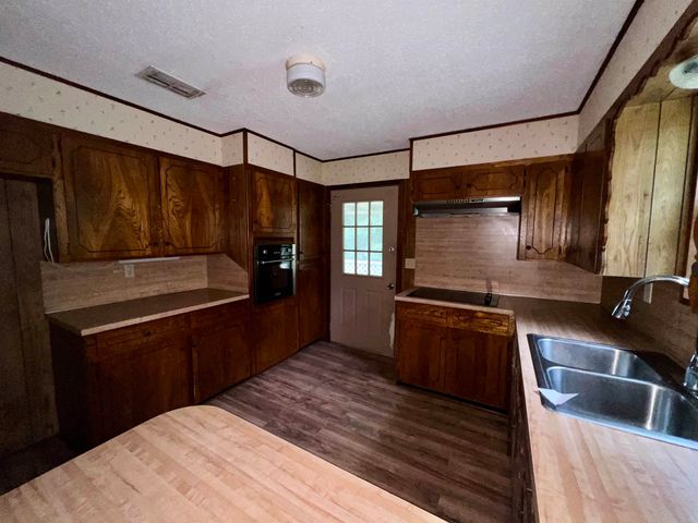 11537 Violet Rd, Ore City, TX 75683