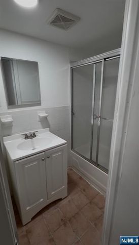 101 Garside Street, Newark, NJ 07104