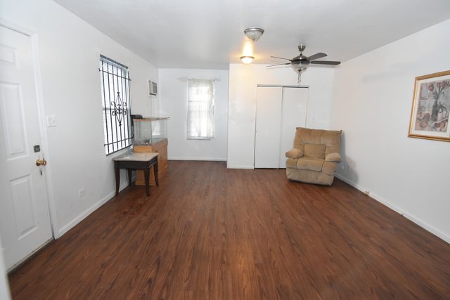 141 W 124th Street, Chicago, IL 60628