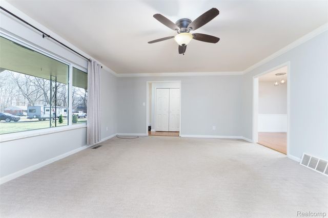 1243 Blue Heron Drive, Highland Charter Township, MI 48357