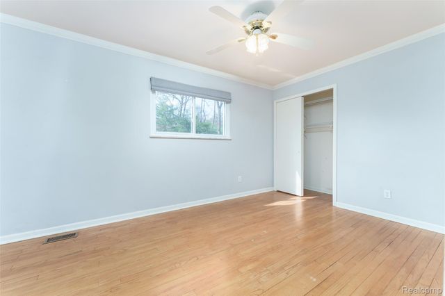 1243 Blue Heron Drive, Highland Charter Township, MI 48357