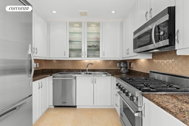 181 E 90th St Apt 3B, New York City, NY 10128