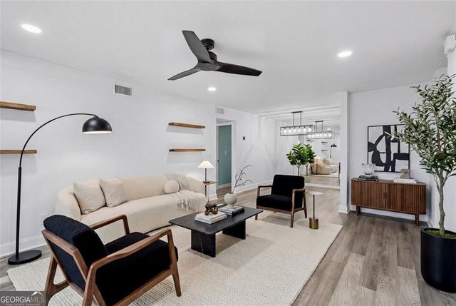 6851 Roswell Road N10, Atlanta, GA 30328