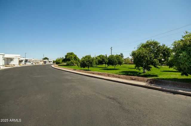 2528 E MCKELLIPS Road 74, Mesa, AZ 85213