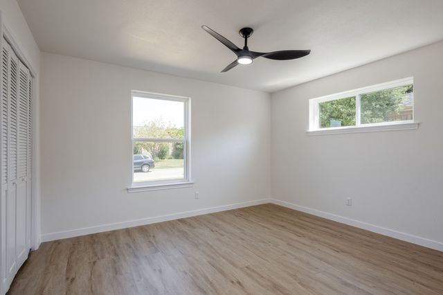 10234 Deermont Trail, Dallas, TX 75243