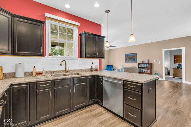 488 Glenview Drive, Greencastle, IN 46135