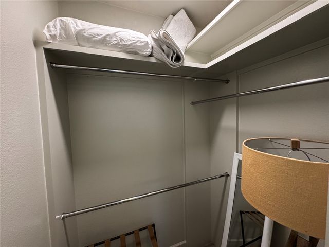 1019 BISHOP Avenue B, Dallas, TX 75208