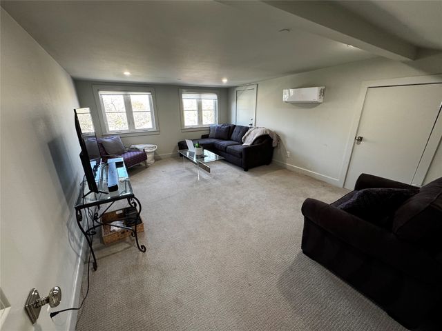 1019 BISHOP Avenue B, Dallas, TX 75208