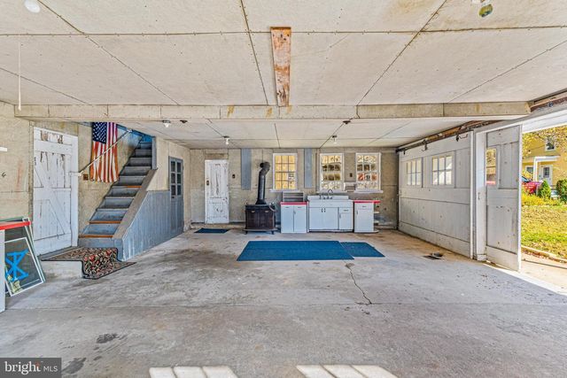 14 CHURCH ST, Chesterfield, NJ 08515