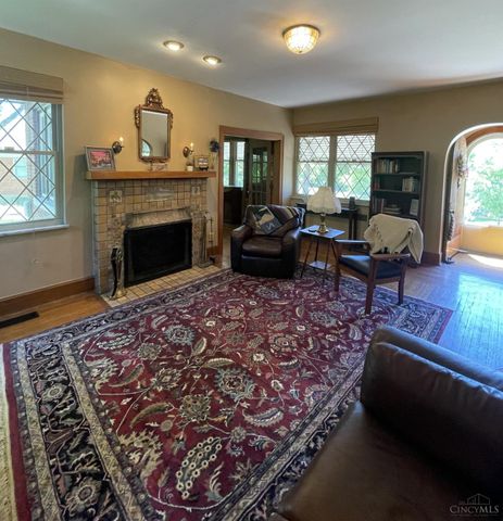 4308 Schulte Drive, Cincinnati, OH 45205