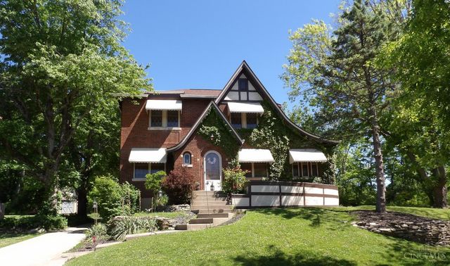4308 Schulte Drive, Cincinnati, OH 45205