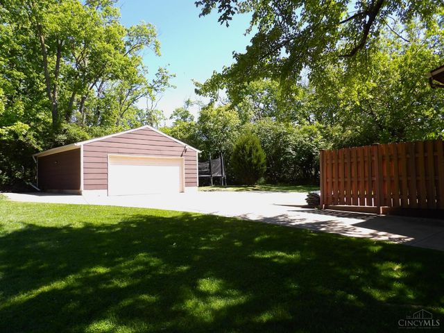4308 Schulte Drive, Cincinnati, OH 45205