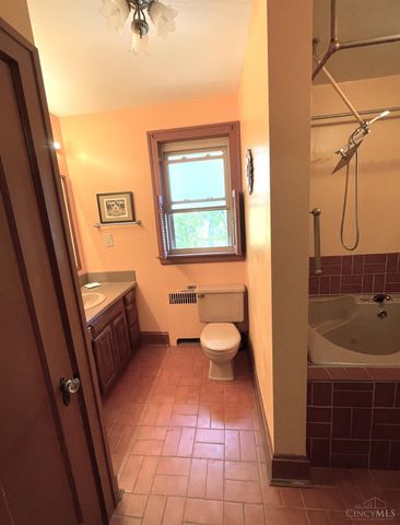 4308 Schulte Drive, Cincinnati, OH 45205