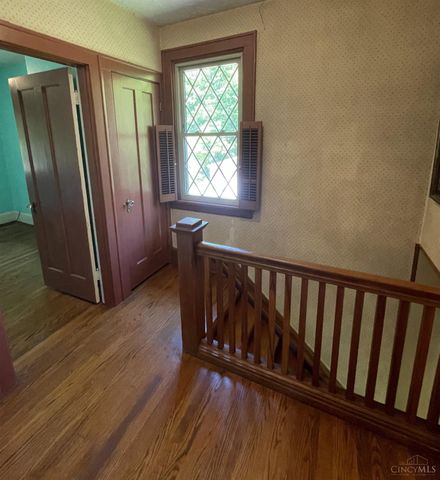 4308 Schulte Drive, Cincinnati, OH 45205