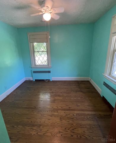 4308 Schulte Drive, Cincinnati, OH 45205