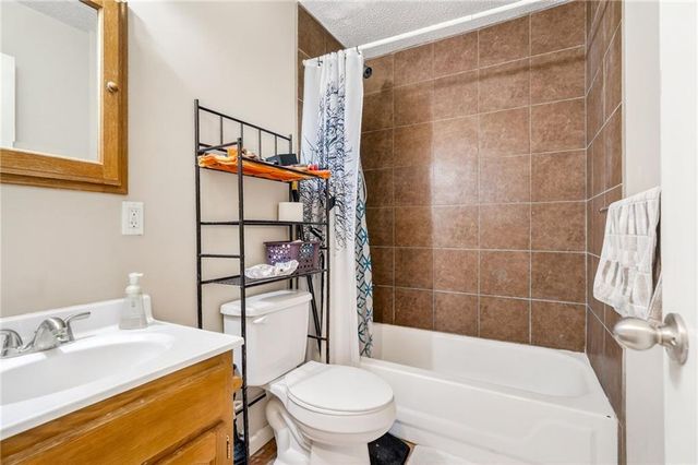 1309 N 64th Terrace, Kansas City, KS 66102