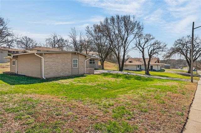 1309 N 64th Terrace, Kansas City, KS 66102