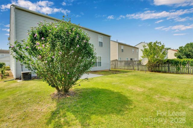 1828 Rustic Barn Drive, Huntersville, NC 28078