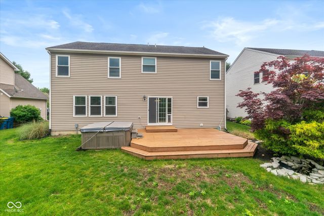 14446 Chapelwood Lane, Fishers, IN 46037