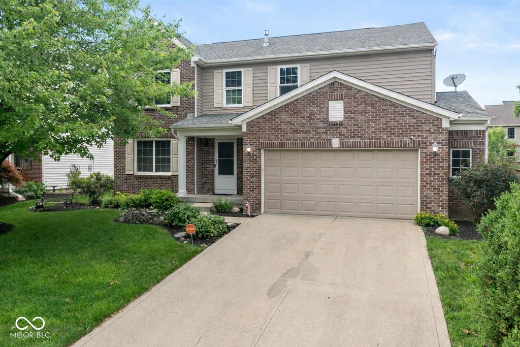 14446 Chapelwood Lane, Fishers, IN 46037