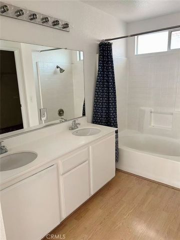 15865 Flamingo Drive, Fontana, CA 92337