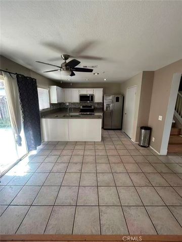 15865 Flamingo Drive, Fontana, CA 92337