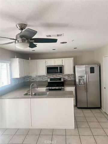 15865 Flamingo Drive, Fontana, CA 92337