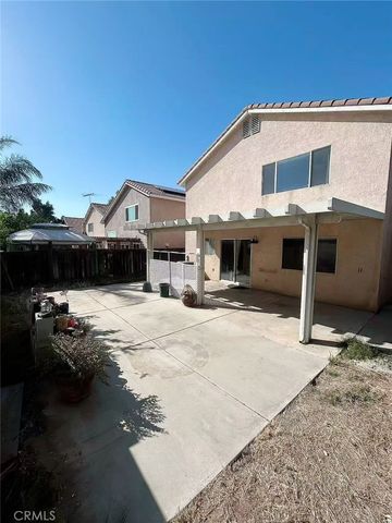 15865 Flamingo Drive, Fontana, CA 92337