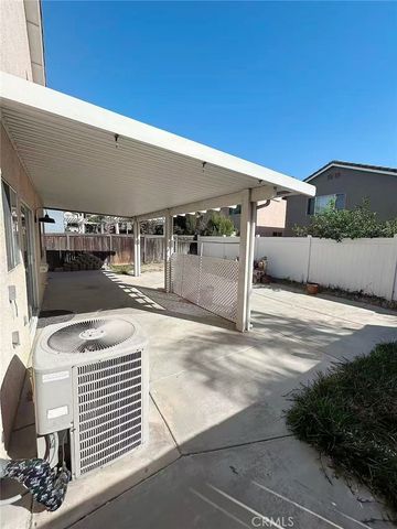 15865 Flamingo Drive, Fontana, CA 92337