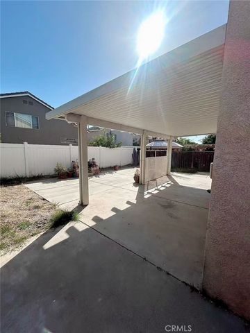 15865 Flamingo Drive, Fontana, CA 92337