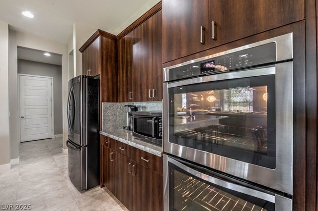 4829 East Beacon Ridge Drive, Pahrump, NV 89061