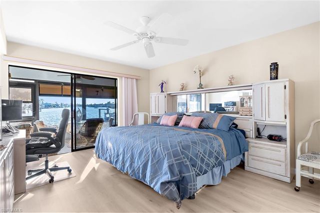 610 Victoria DR # 101C, Cape Coral, FL 33904