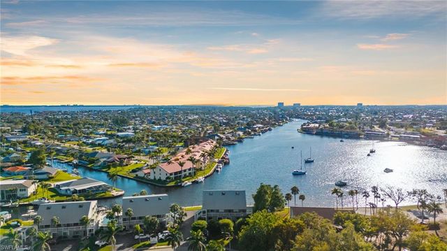 610 Victoria DR # 101C, Cape Coral, FL 33904