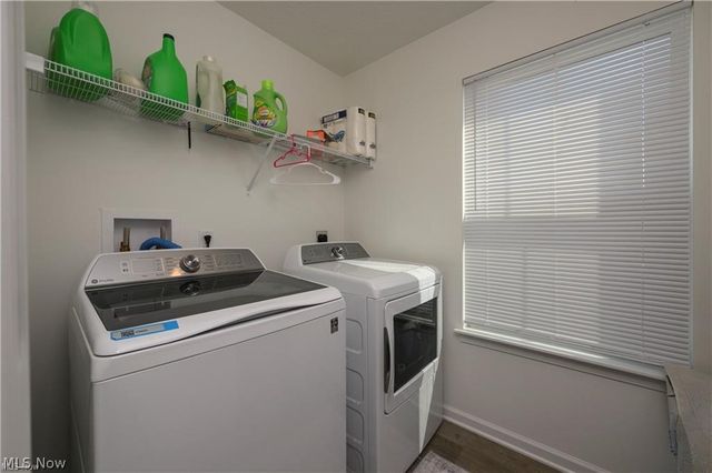 460 Auld Farm Circle, Akron, OH 44320