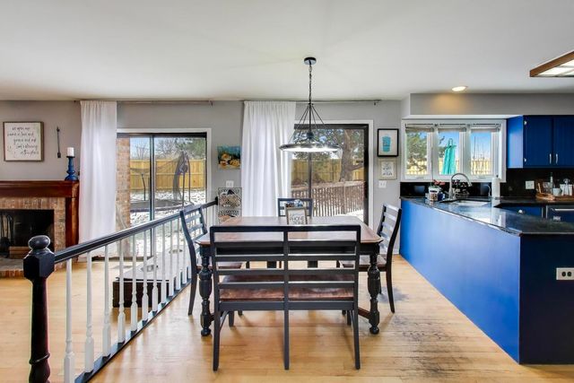 673 N NEWKIRK Lane, Palatine, IL 60074