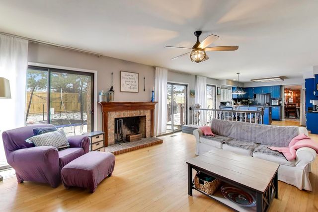 673 N NEWKIRK Lane, Palatine, IL 60074