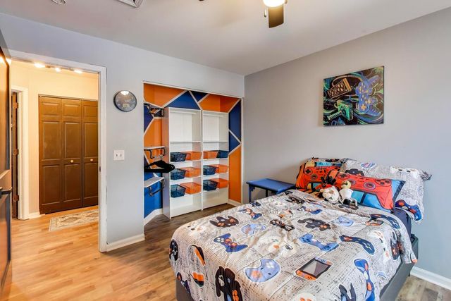 673 N NEWKIRK Lane, Palatine, IL 60074