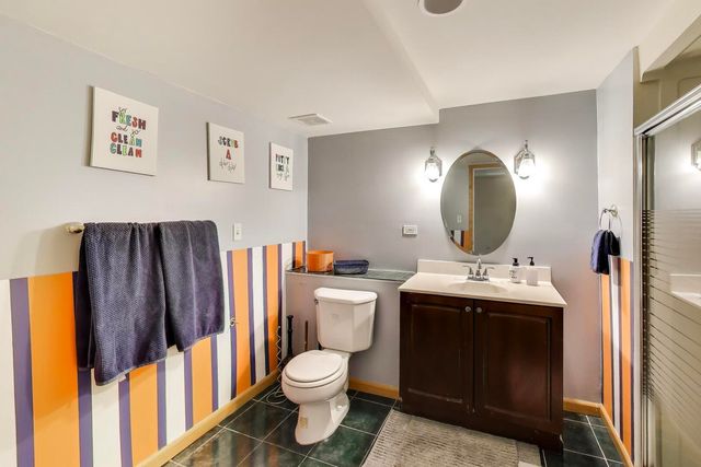 673 N NEWKIRK Lane, Palatine, IL 60074