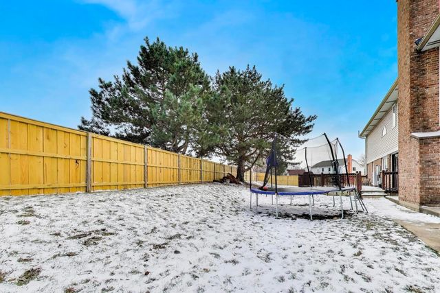 673 N NEWKIRK Lane, Palatine, IL 60074